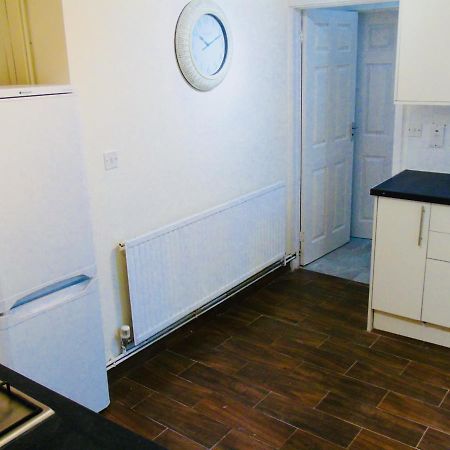 Willows - Cardiff Guest House Екстер'єр фото