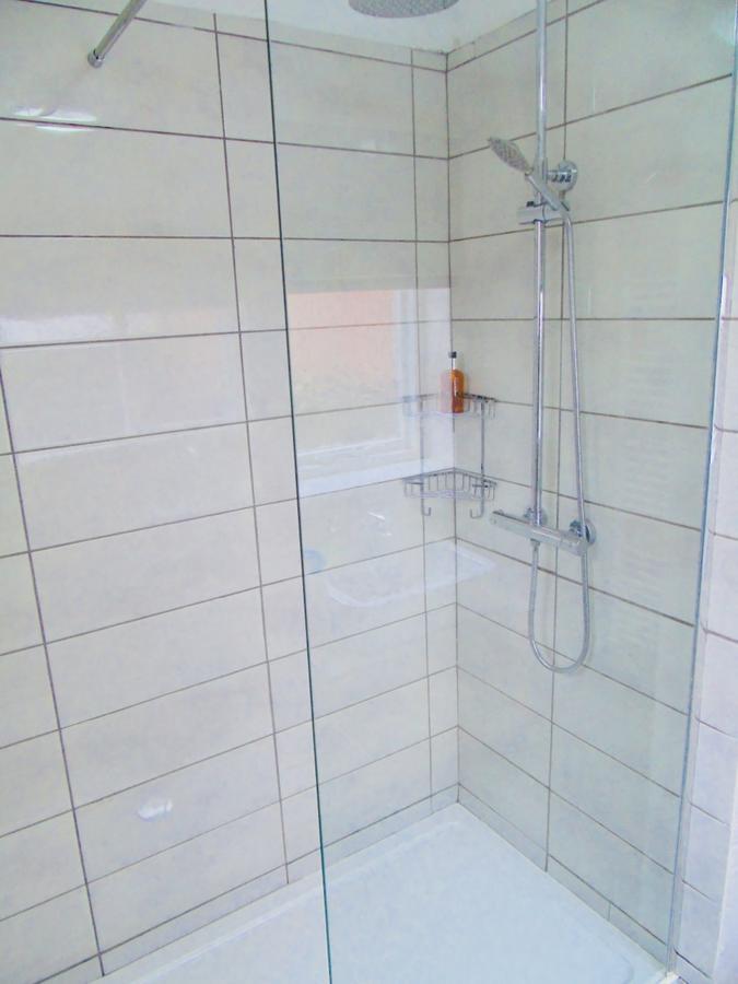 Willows - Cardiff Guest House Екстер'єр фото