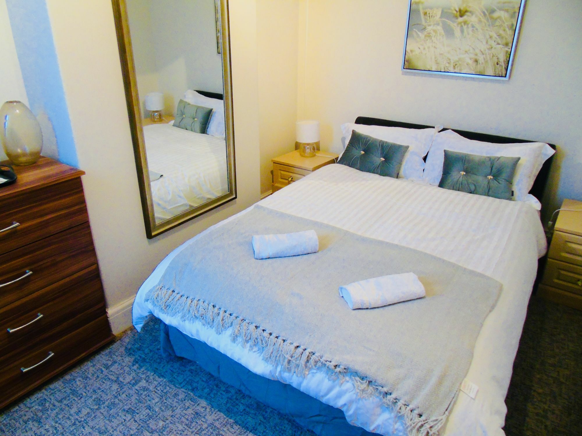 Willows - Cardiff Guest House Екстер'єр фото