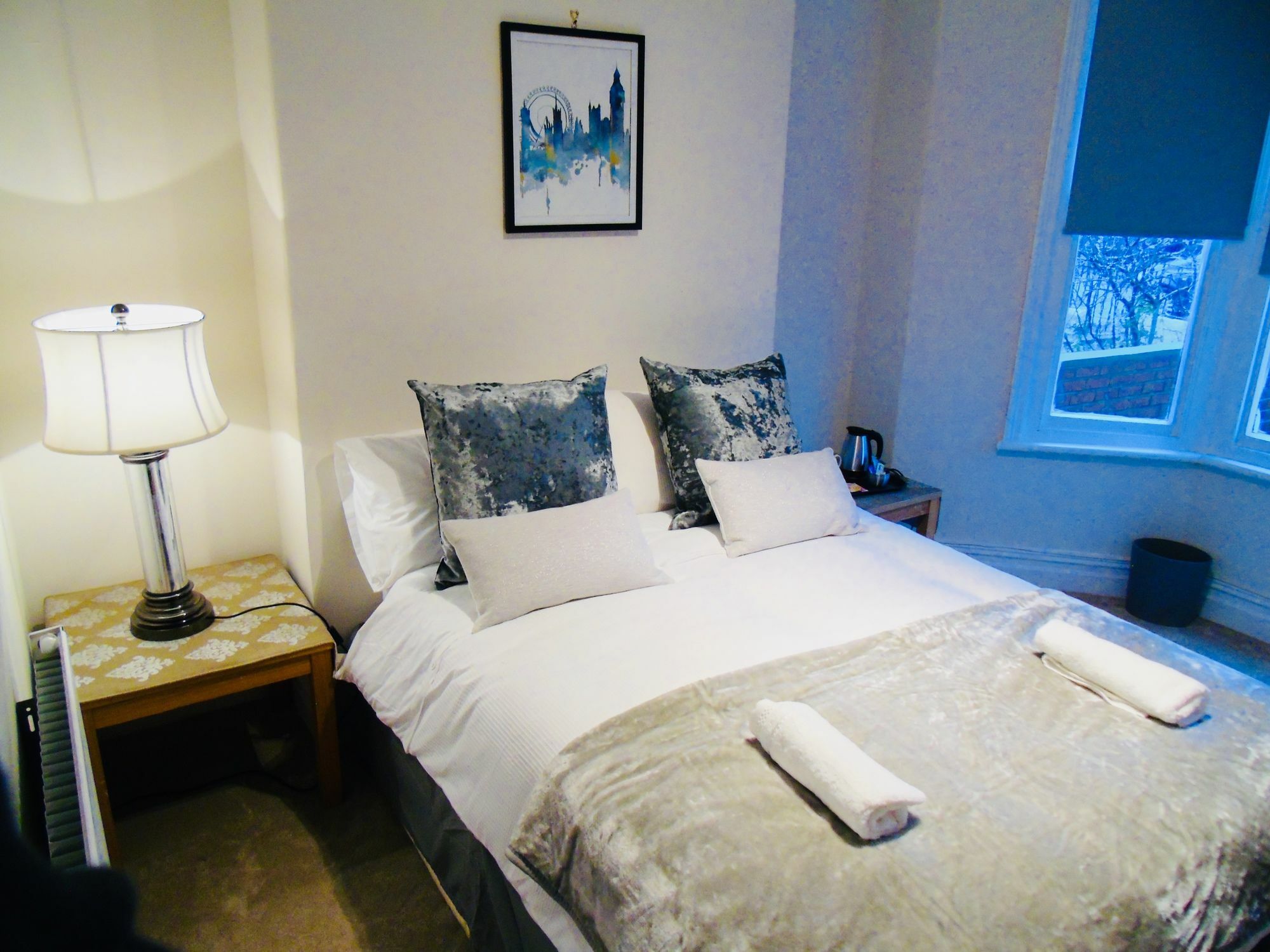 Willows - Cardiff Guest House Екстер'єр фото